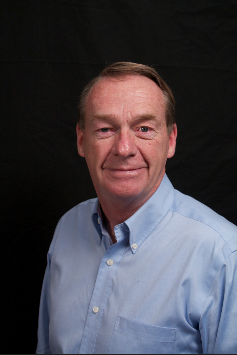 Lynn Curtis, Director Executivo lynn@interweavesolutions.org