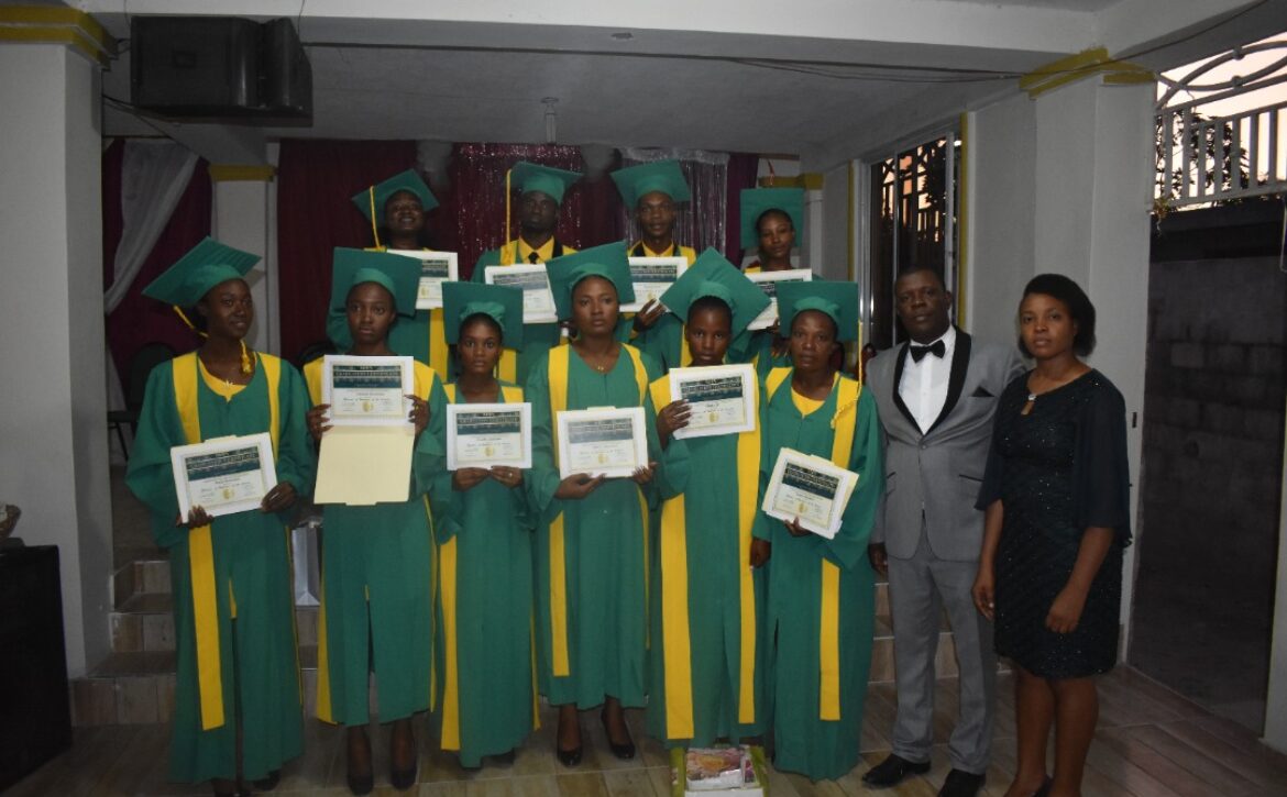 PHOTO-2021-12-13-17-39-07-1